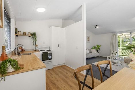 Photo of property in 21a Omapere Street, Whitby, Porirua, 5024