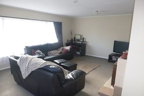 Photo of property in 77 Fraser Street, Wainuiomata, Lower Hutt, 5014