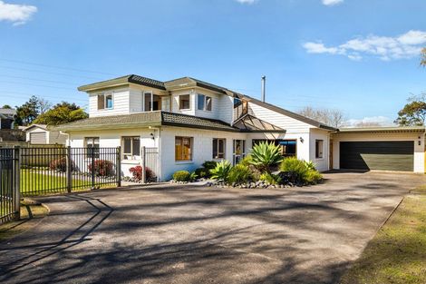 Photo of property in 22 Weza Lane, Kumeu, 0810