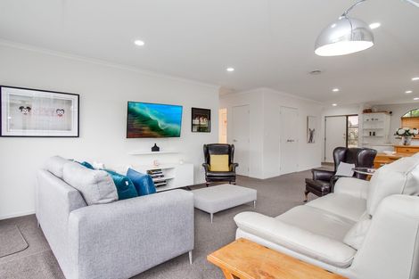 Photo of property in 285unit Vaughan Road, Owhata, Rotorua, 3010