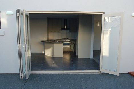 Photo of property in 490b Manchester Street, St Albans, Christchurch, 8014