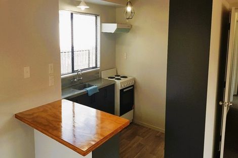 Photo of property in 1/36a Kelvin Road, Papakura, 2110