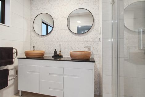 Photo of property in 16 Camp X Place, Whenuapai, Auckland, 0618