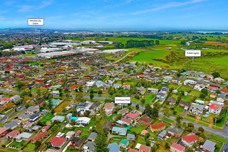 Photo of property in 553 Massey Road, Mangere, Auckland, 2022