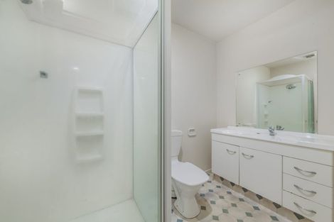 Photo of property in 17d Division Street, Riccarton, Christchurch, 8041