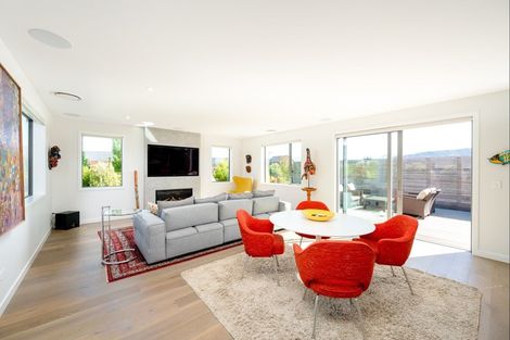 Photo of property in 4 Mcdonald Street, Wanaka, 9305