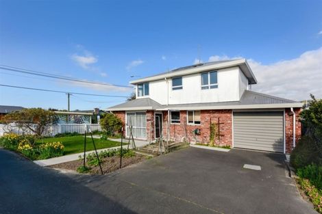 Photo of property in 1/121 Wilsons Road, Saint Martins, Christchurch, 8022