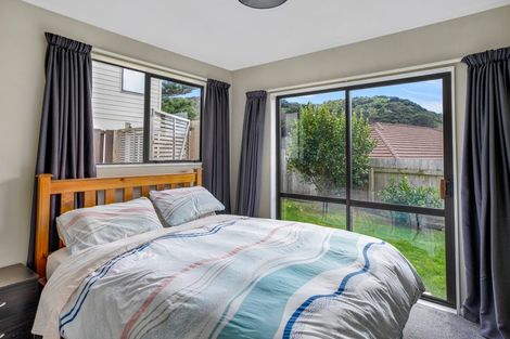 Photo of property in 27b Shackle Lane, Whitby, Porirua, 5024