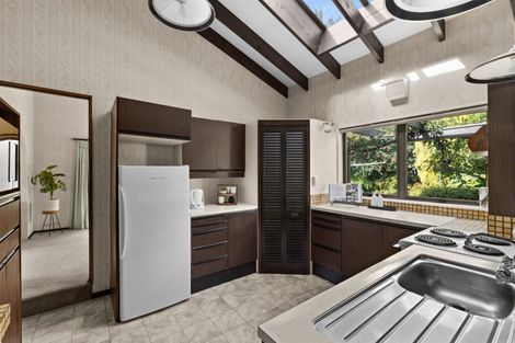 Photo of property in 15 Corwen Place, Mayfair, Hastings, 4122