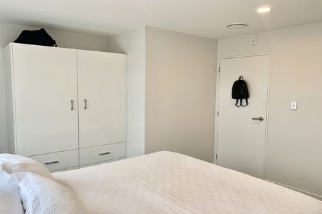 Photo of property in 60 Niu Lane, Te Atatu South, Auckland, 0610