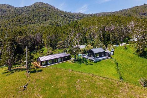Photo of property in 42a Upland Road, Huia, Auckland, 0604