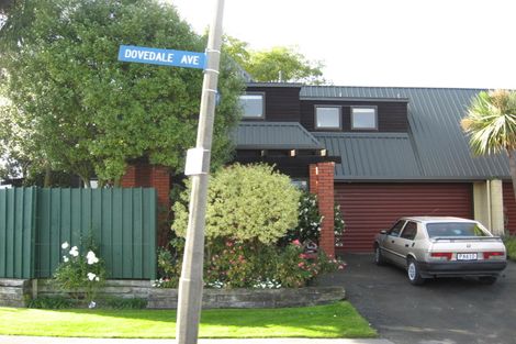 Photo of property in 31 Dovedale Avenue, Ilam, Christchurch, 8041
