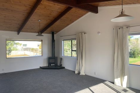 Photo of property in 41c Langton Road, Stanmore Bay, Whangaparaoa, 0932