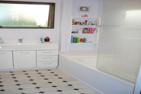 Photo of property in 6 Manurewa Grove, Wainuiomata, Lower Hutt, 5014