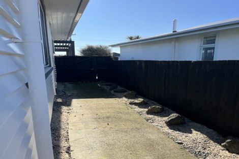 Photo of property in 59 Pacific Road, North New Brighton, Christchurch, 8083