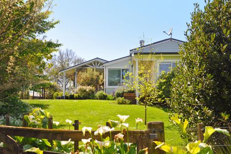 Photo of property in 22 Muncaster Road, Snells Beach, 0920