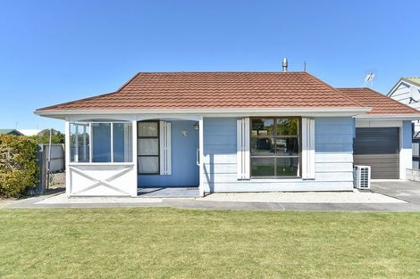 Photo of property in 4 Amberley Beach Road, Amberley, 7410