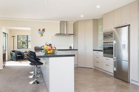 Photo of property in 1 Ludlow Place, Pukekohe, 2120