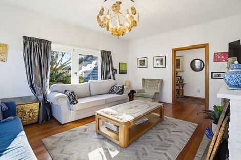 Photo of property in 40 Rangiora Avenue, Roslyn, Palmerston North, 4414