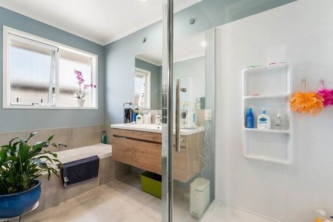 Photo of property in 32 Trans Tasman Way, Pyes Pa, Tauranga, 3112