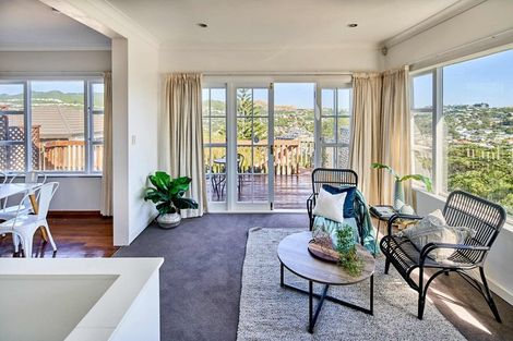 Photo of property in 28 Chesterton Street, Johnsonville, Wellington, 6037