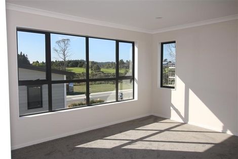 Photo of property in 22 Riroriro Road, Hobsonville, Auckland, 0616