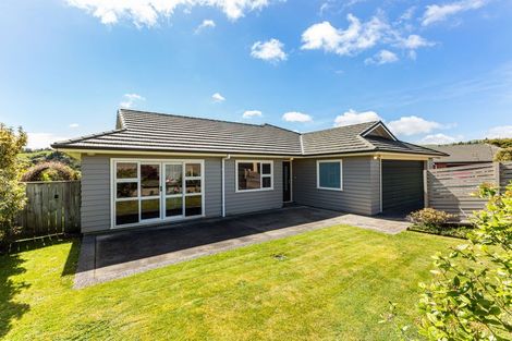 Photo of property in 3 Catlins Glen, Aotea, Porirua, 5024