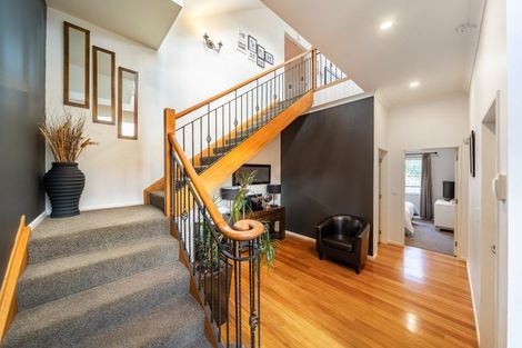 Photo of property in 9a Mccarthy Grove, Clouston Park, Upper Hutt, 5018