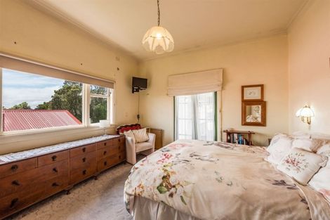 Photo of property in 28 Chesterton Street, Johnsonville, Wellington, 6037