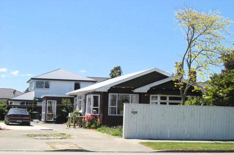 Photo of property in 1/136 Memorial Avenue, Burnside, Christchurch, 8053