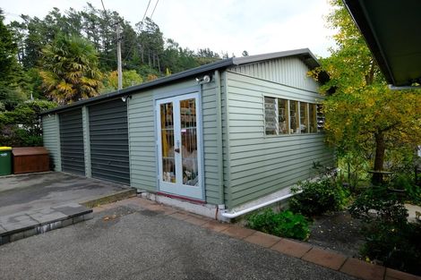 Photo of property in 139 Hine Road, Wainuiomata, Lower Hutt, 5014
