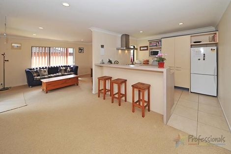 Photo of property in 10 Belfry Place, Wattle Downs, Auckland, 2103