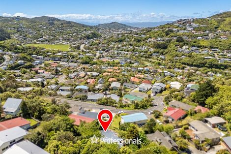 Photo of property in 6 Swadel Way, Karori, Wellington, 6012