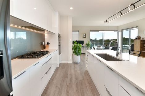 Photo of property in 114 Ormonde Drive, Silverdale, 0932
