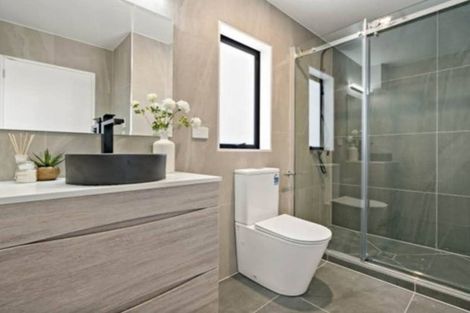 Photo of property in 1b Kairanga Street, Mangere East, Auckland, 2024