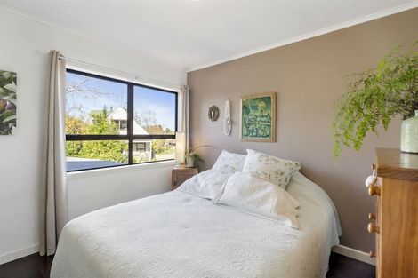 Photo of property in 1/37 Wolsley Avenue, Milford, Auckland, 0620