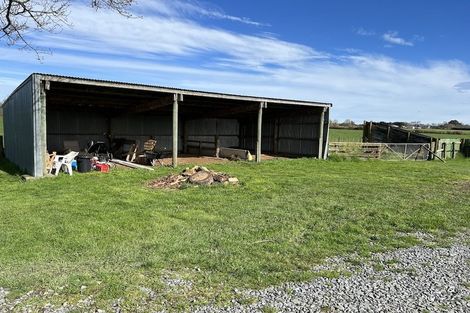 Photo of property in 259 Arapaepae Road, Levin, 5571