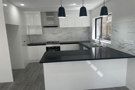Photo of property in 63b Hillcrest Road, Papatoetoe, Auckland, 2025