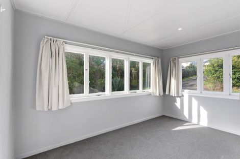 Photo of property in 692 Beach Road, Browns Bay, Auckland, 0630