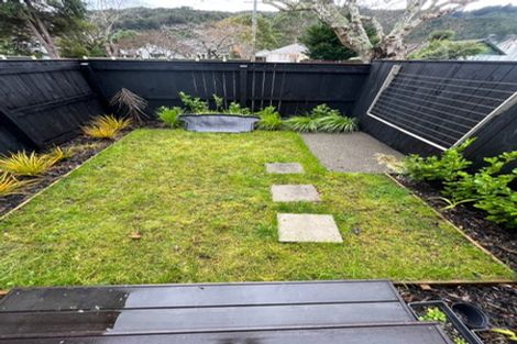 Photo of property in 2/48 Glen Road, Stokes Valley, Lower Hutt, 5019
