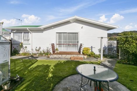 Photo of property in 16 Manutuke Street, Wainuiomata, Lower Hutt, 5014