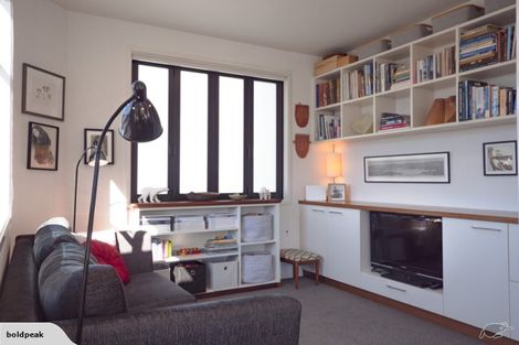 Photo of property in 12/24u Elizabeth Street, Mount Victoria, Wellington, 6011