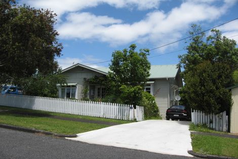 Photo of property in 33 Landscape Road, Pukekohe, 2120