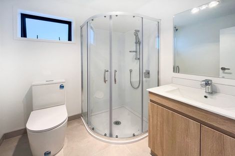 Photo of property in 58 Rauemi Way, Te Atatu South, Auckland, 0610