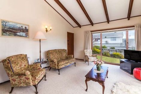 Photo of property in 15 Hilden Place, Hilltop, Taupo, 3330
