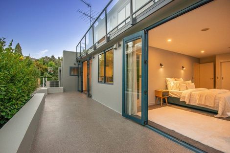 Photo of property in 105 Gladstone Road, Dalmore, Dunedin, 9010