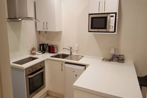 Photo of property in Terrace Tower Apartments, 2d/126 The Terrace, Wellington Central, Wellington, 6011