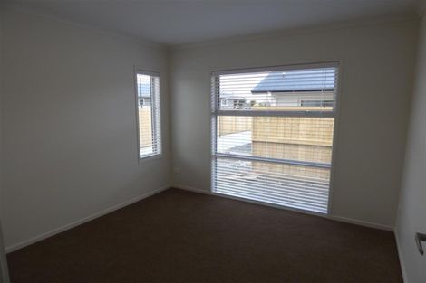 Photo of property in 28u3 Heath Street, Saint Andrews, Hamilton, 3200