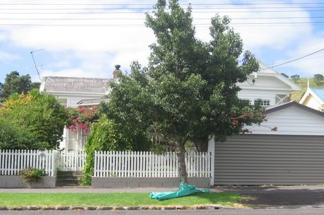 Photo of property in 25 Allenby Avenue, Devonport, Auckland, 0624