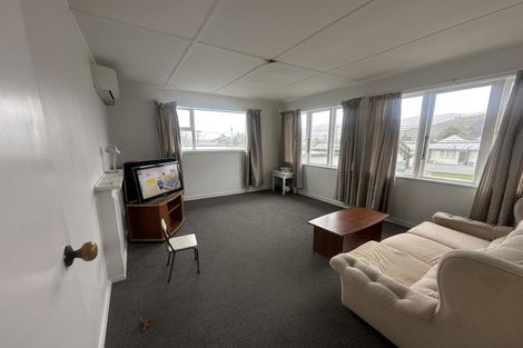 Photo of property in 80 Seddon Street, Naenae, Lower Hutt, 5011